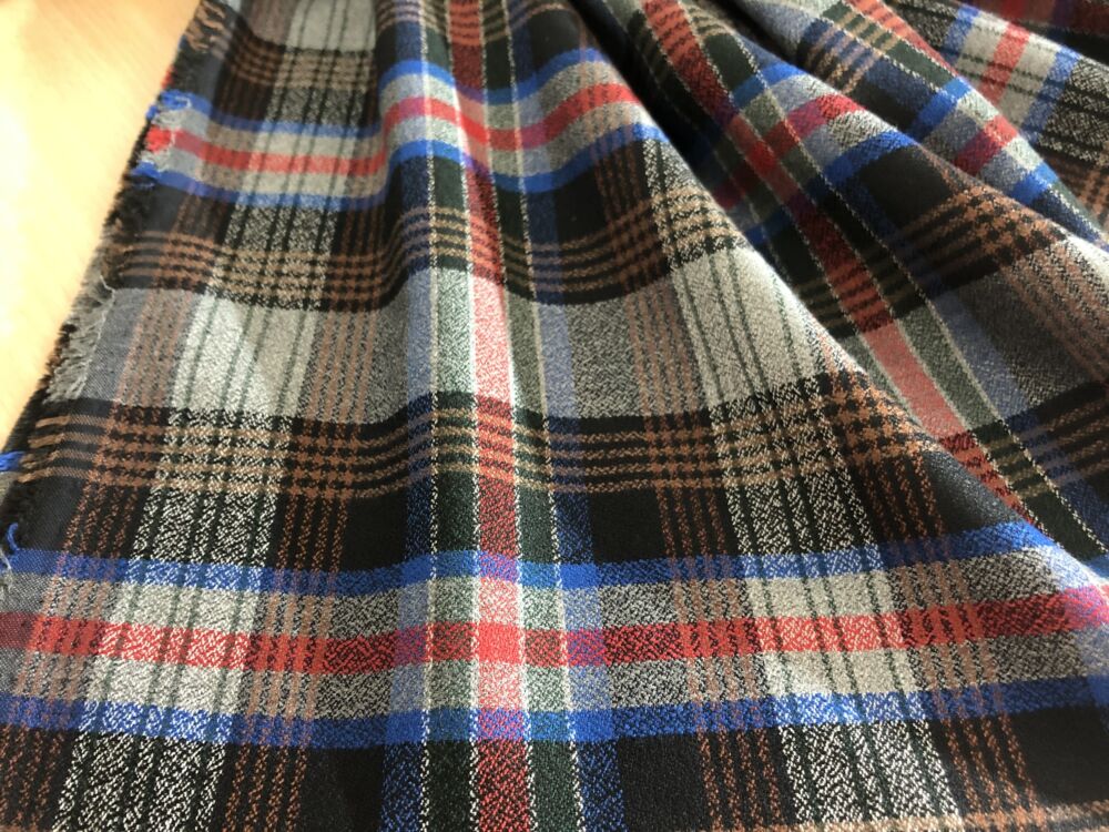 210104016-2 210104016-2