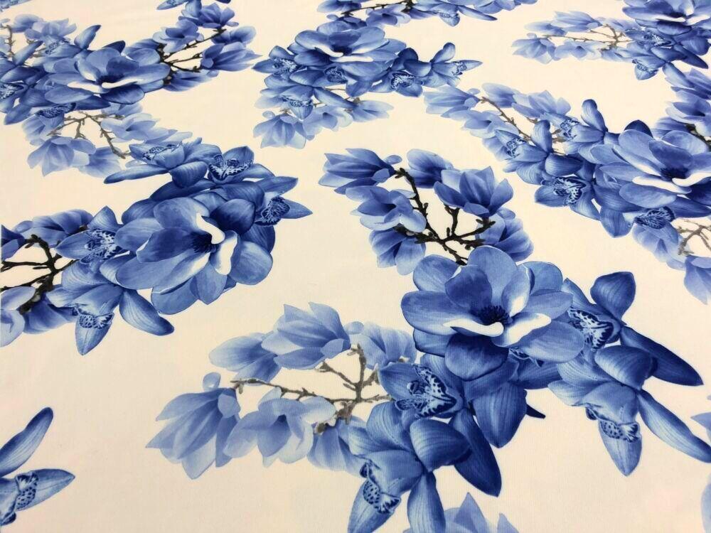 26D025F5-E77D-4471-BC16-19EC94D53B8B