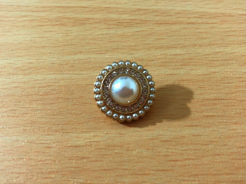 0B31B1F2-3E39-4E7E-A6BE-5CD446BDF75B