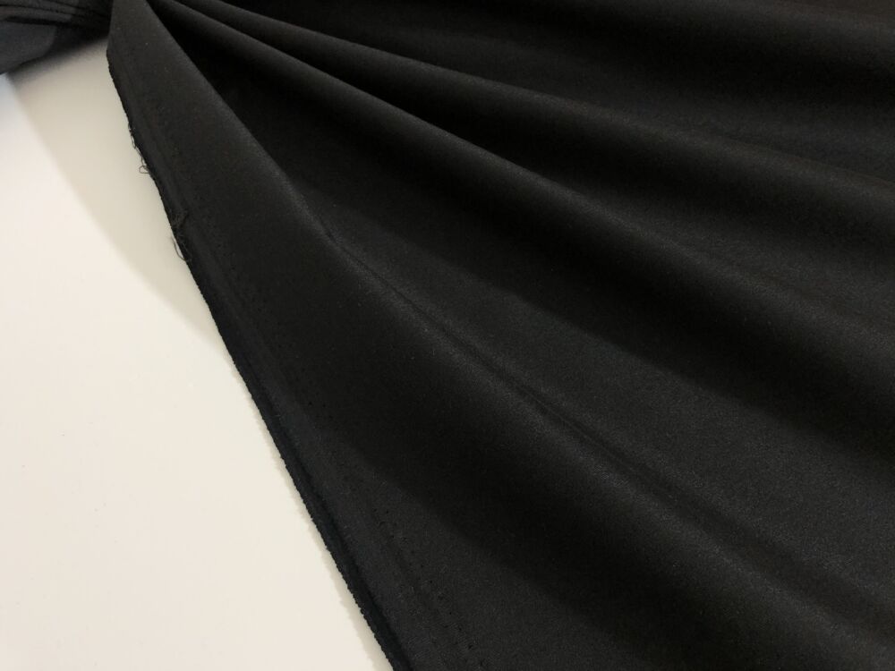 62F529CA-B54B-4BF0-A780-EA30263D6EB8