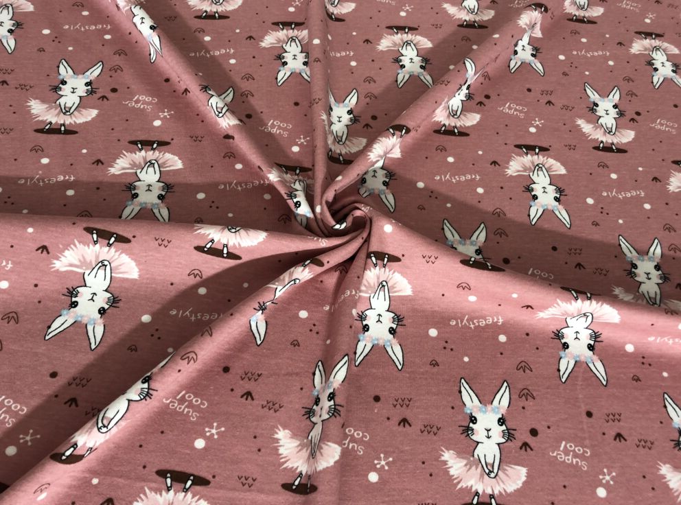 7266D378-8BD3-40BF-BC07-66081D854F8E