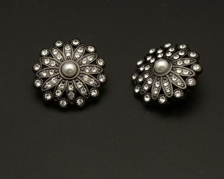 B6644684-DFE2-4F30-92D4-EE0C275D2D53