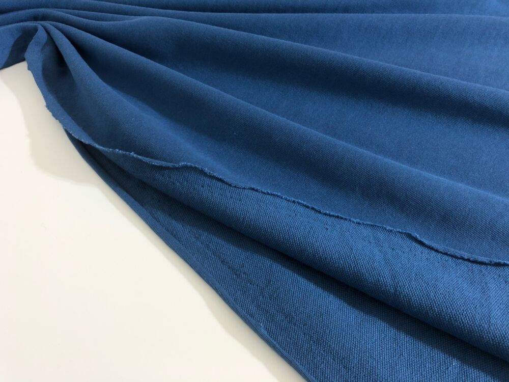 DFA3EF65-A763-4A86-A07F-439736A14336 DFA3EF65-A763-4A86-A07F-439736A14336