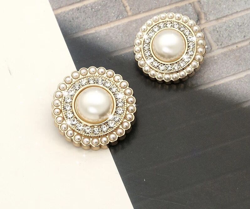 DFE39B78-2FA5-446C-9153-6FBCD2CB0952