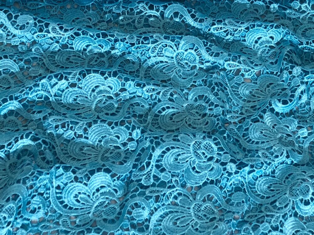 76143536-8A31-49B5-B666-1E19C95F9058 76143536-8A31-49B5-B666-1E19C95F9058