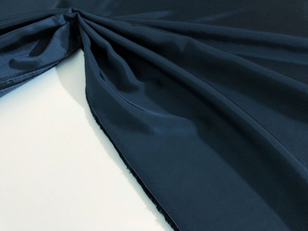 B445ACA3-02F2-4AD7-A003-84C8094B543B B445ACA3-02F2-4AD7-A003-84C8094B543B