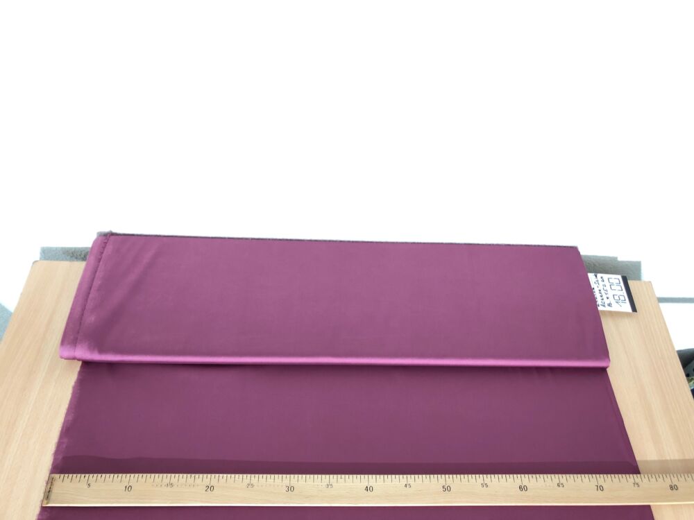 C557E6B5-E683-4C7F-AECF-DA6CF5FDF645