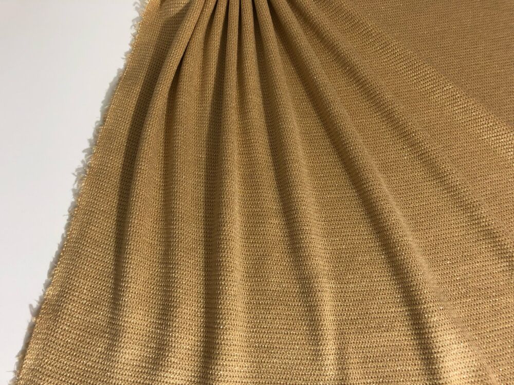 086A4320-445D-4379-A0A4-00388FC78D2E