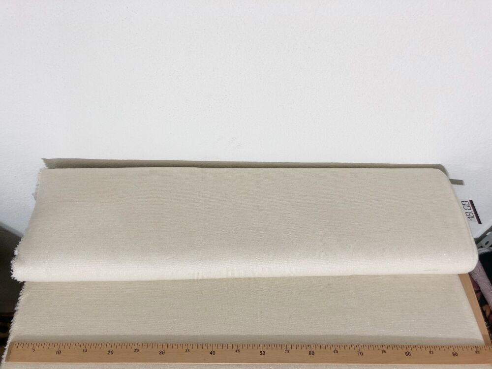 22AEBE24-EBB4-4BEE-9929-9B728EDCCDD1