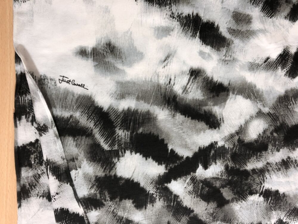 2CF6E034-6670-46FF-8EAA-B22EFC76F11F