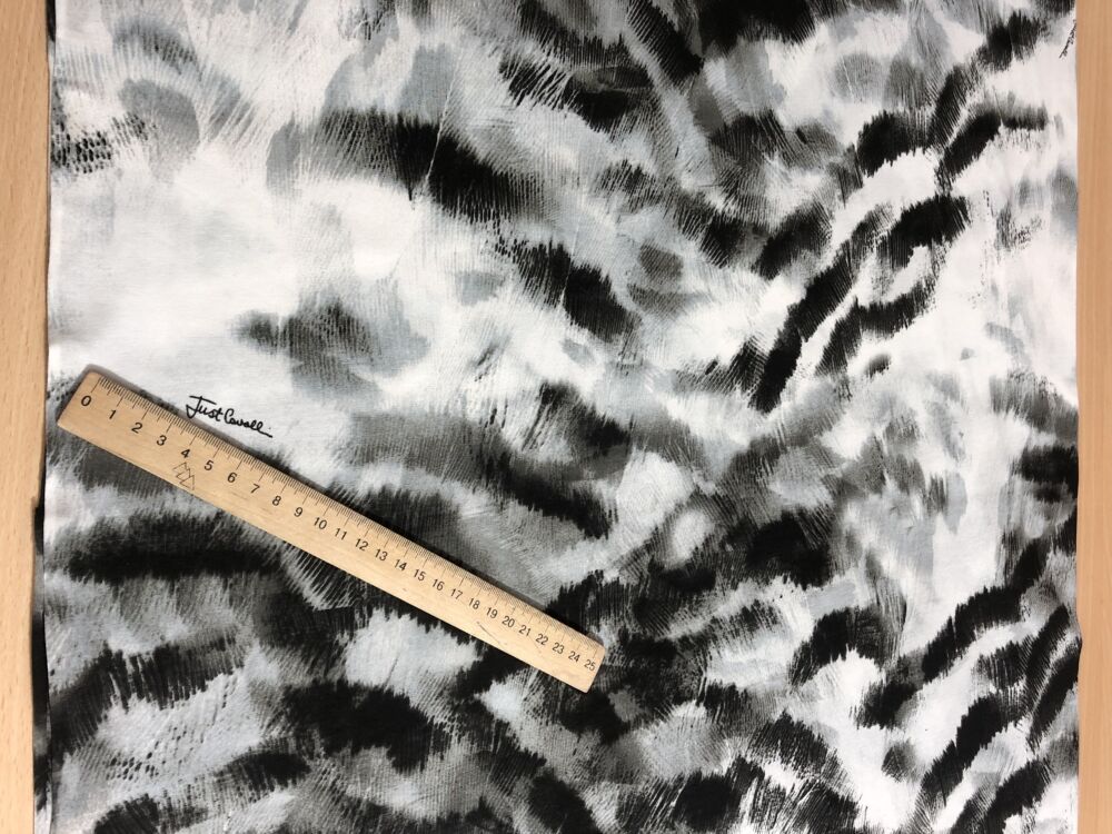 3B0CB746-EC52-4DED-9AB7-C0046DEC77CC