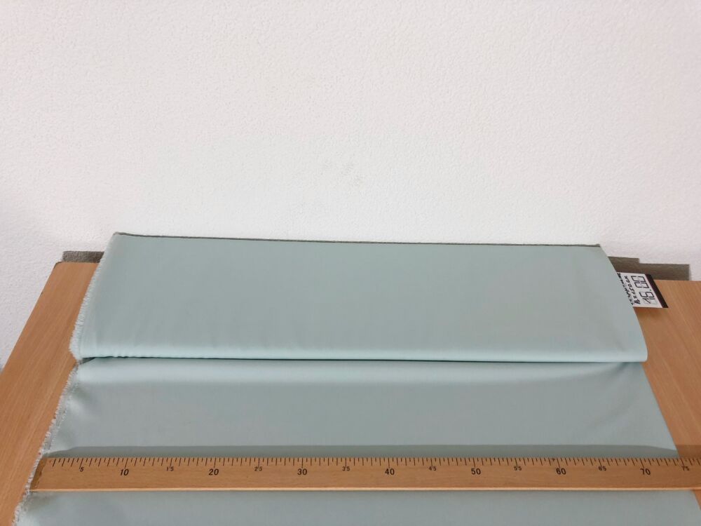 6BAAF51A-EFCF-4A2B-9D3F-3F63A38CA43E