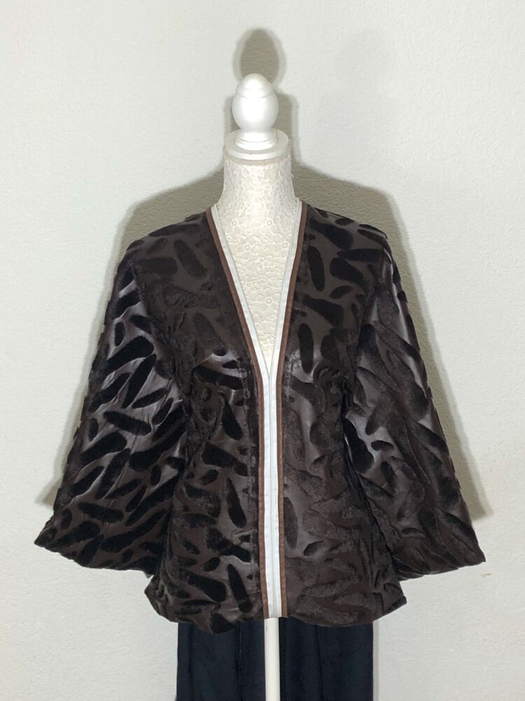 70058384-76BE-4A5D-B420-EBC149B4F288