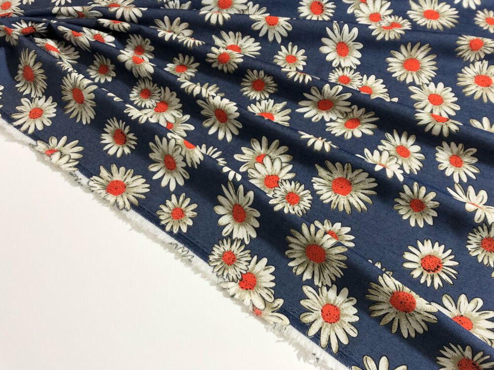 E8D2558C-0539-476D-A253-ED4155FBE88C