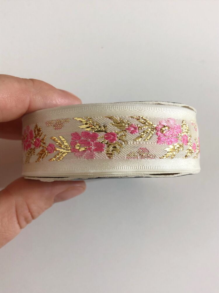 CA873FC9-2F0B-4F99-A017-0479BFF62CA2