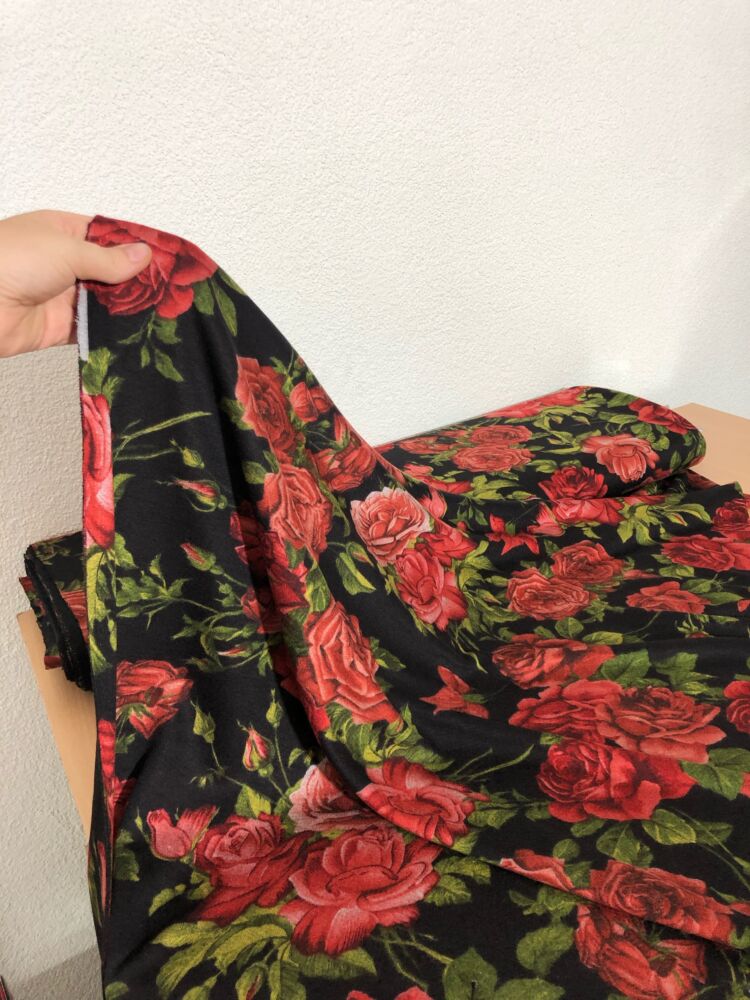 CE82C672-89EC-4B90-8E25-1C4E7A593F0A CE82C672-89EC-4B90-8E25-1C4E7A593F0A