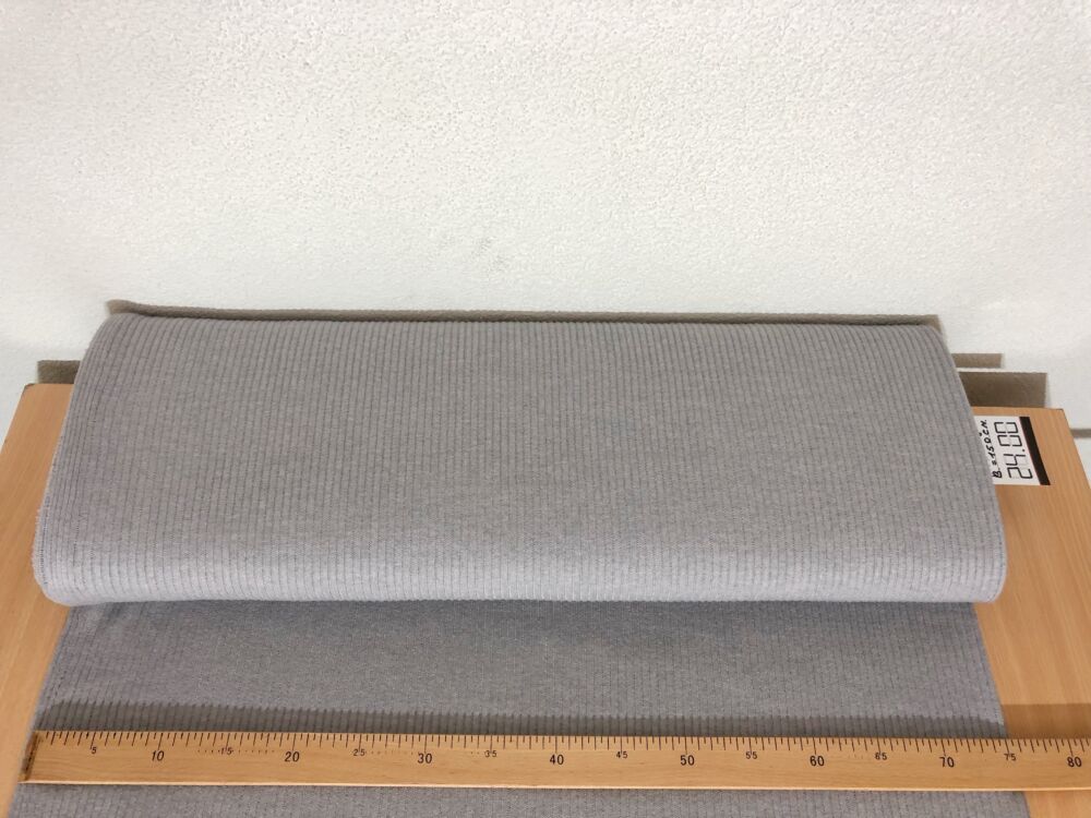 2724F15C-F9BF-42C9-9918-4E9E0F6A1043