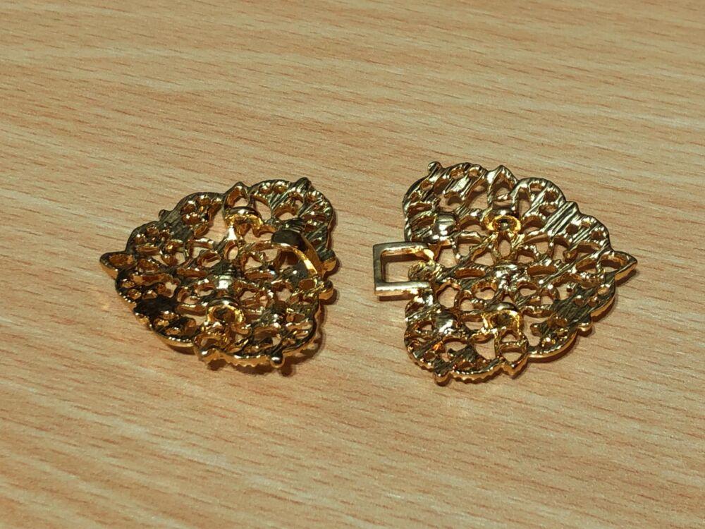 541F9F99-ABA4-4389-8C55-1EEDA8D2303E