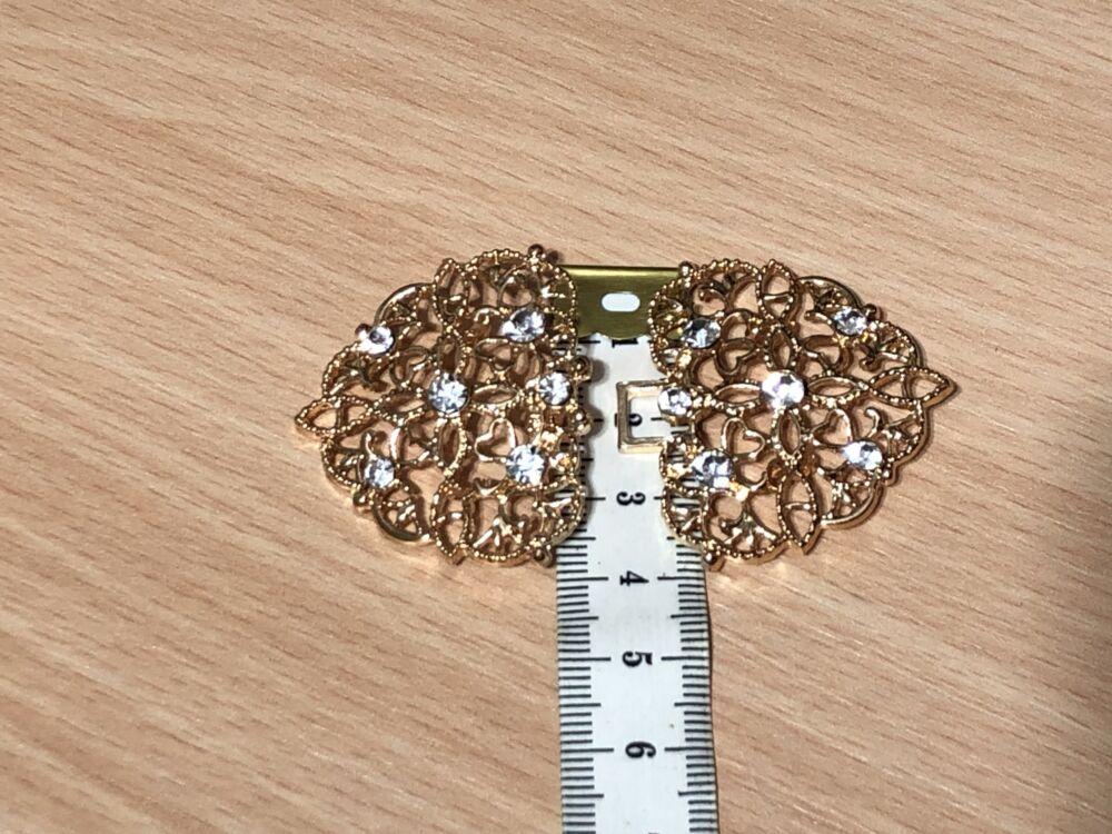 8AB4D5F2-F0B7-4F0A-87DE-B88E10C8DA53