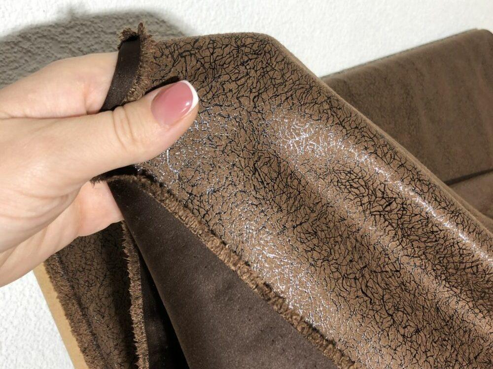 9726544D-883A-4169-BEF9-4771E7A1A7D8